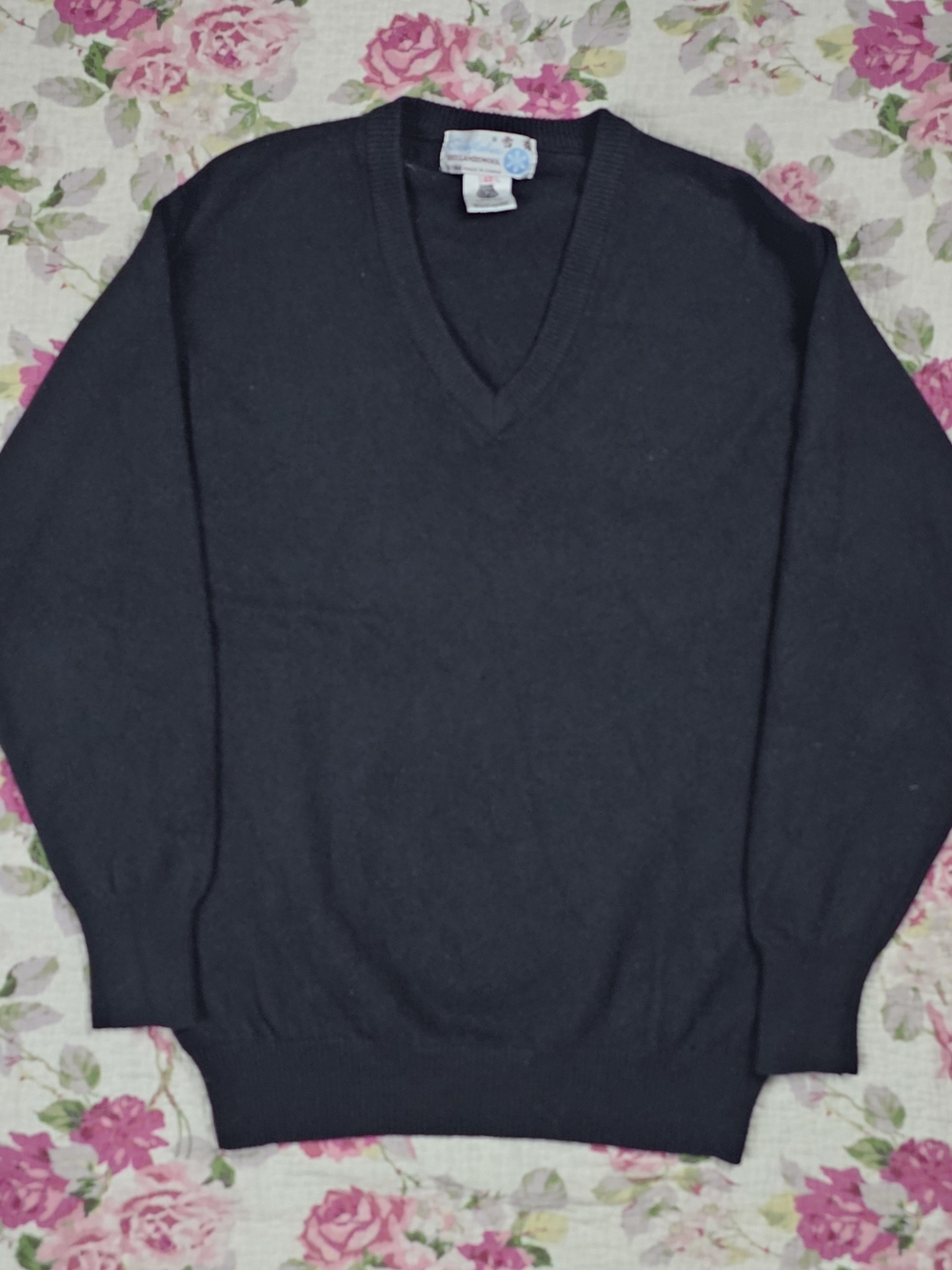 Vintage Lambswool Men's Knit Pullover Sweater Black Solid V-Neck L